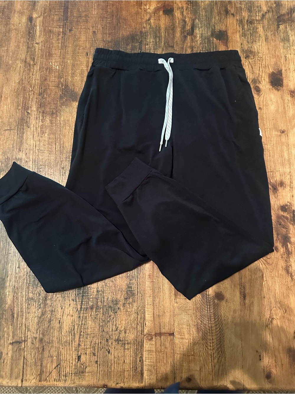 Vuori Black Women's Track Joggers with White Drawstring